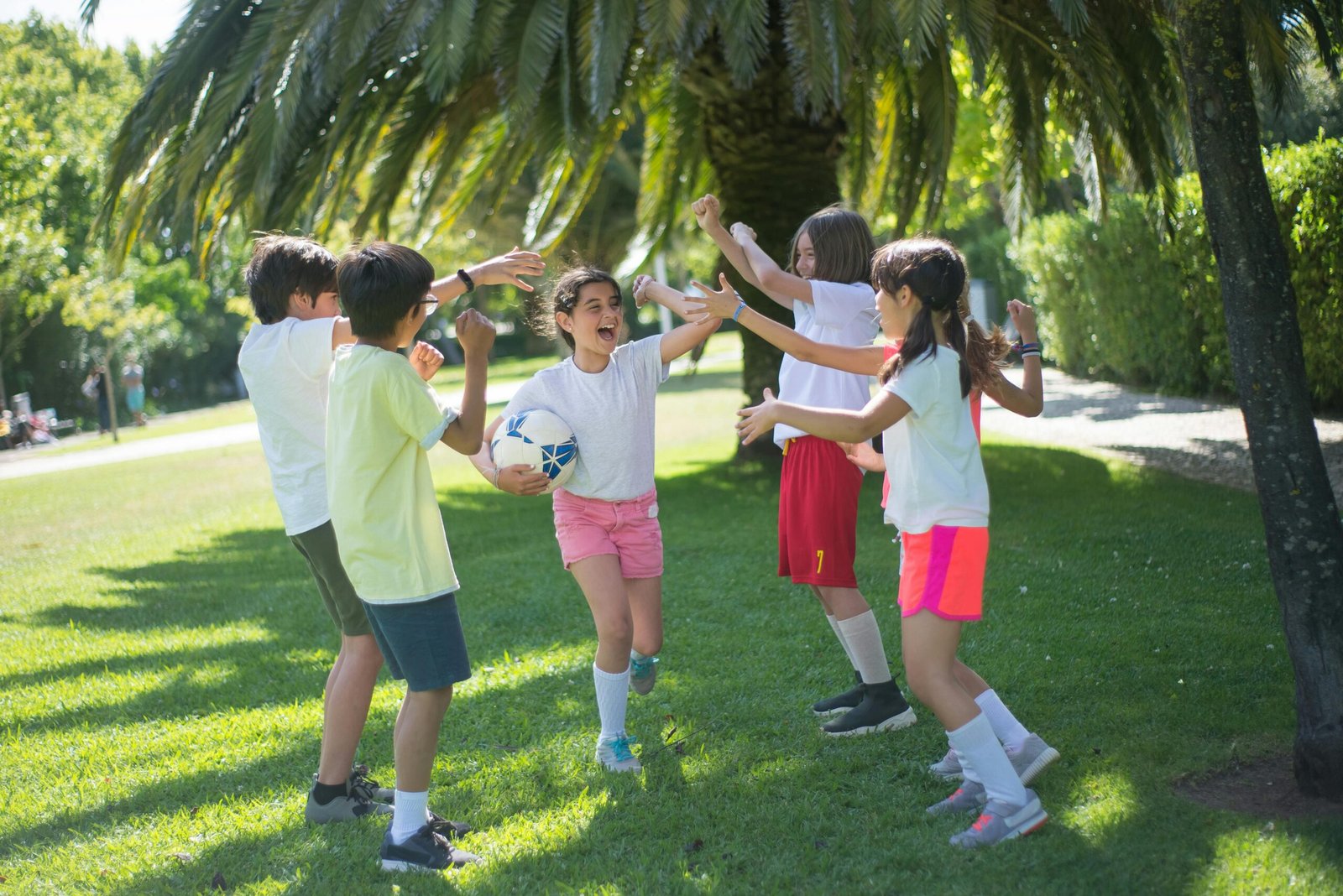 playing kids 6
